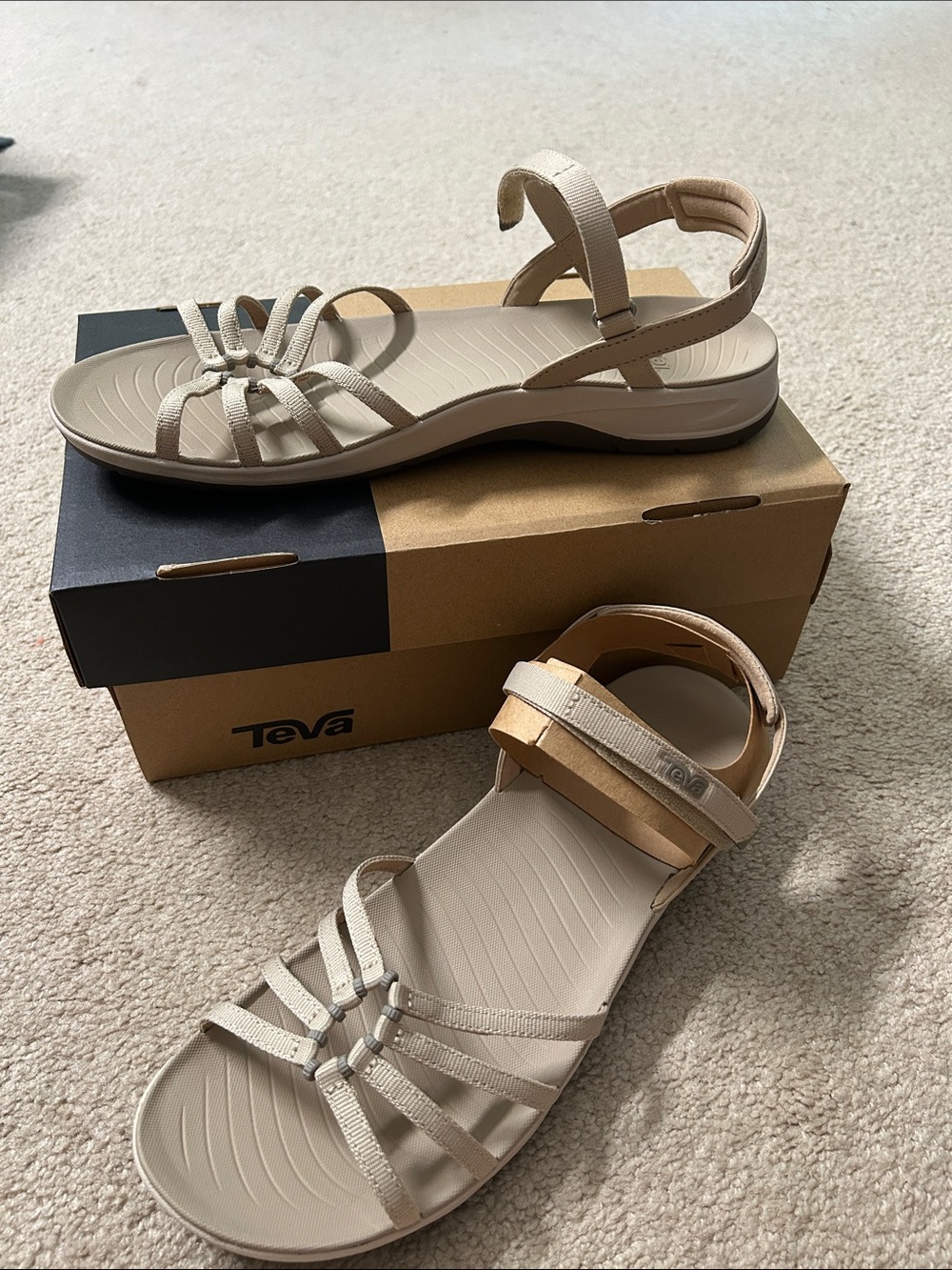 Teva Tirra Traveler Sandal size 12
